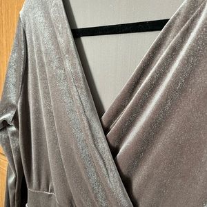 Velour ruffled midi dress